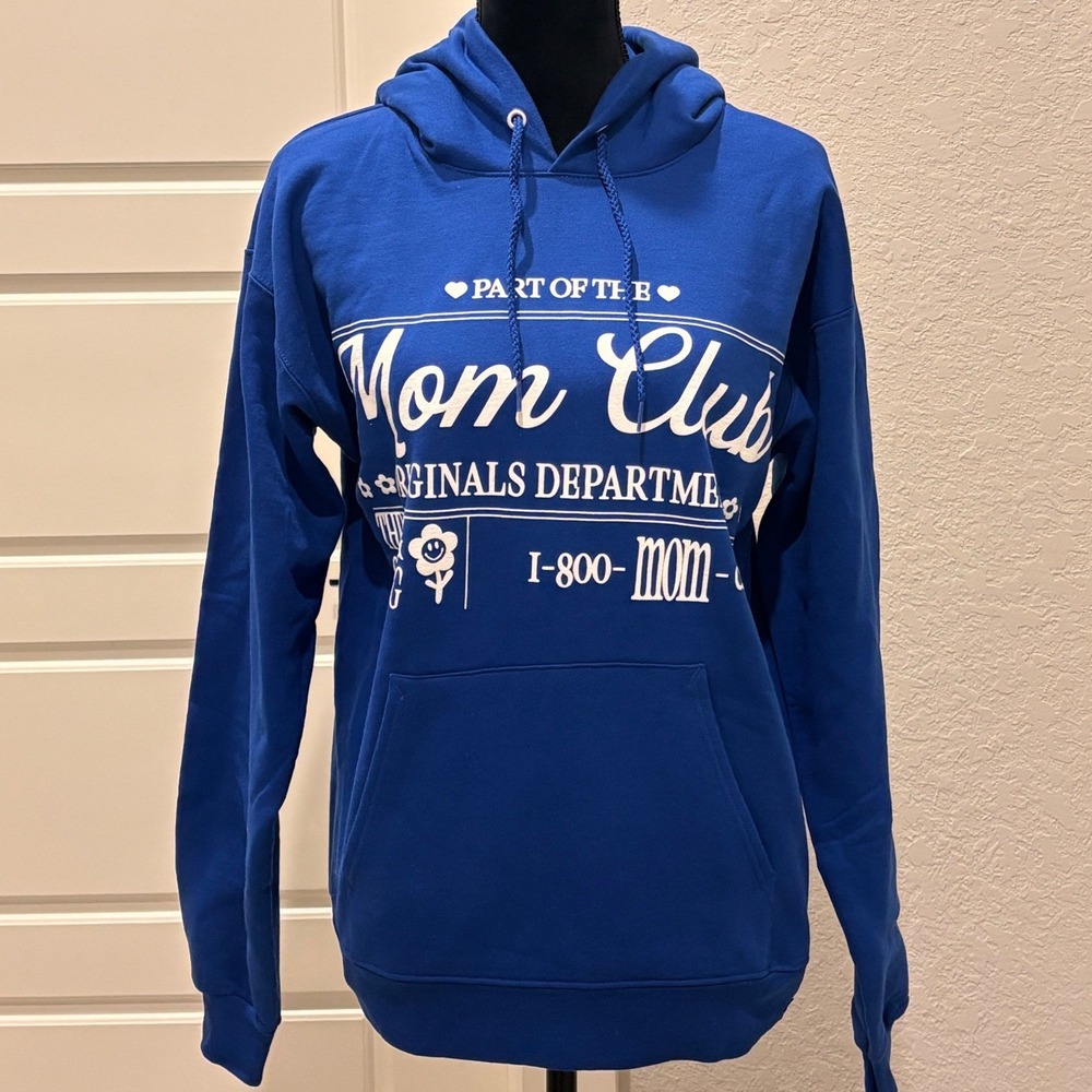 Slyfox Threads Mom Club Hoodie Women Medium Blue Graphic Sweatshirt Thriving